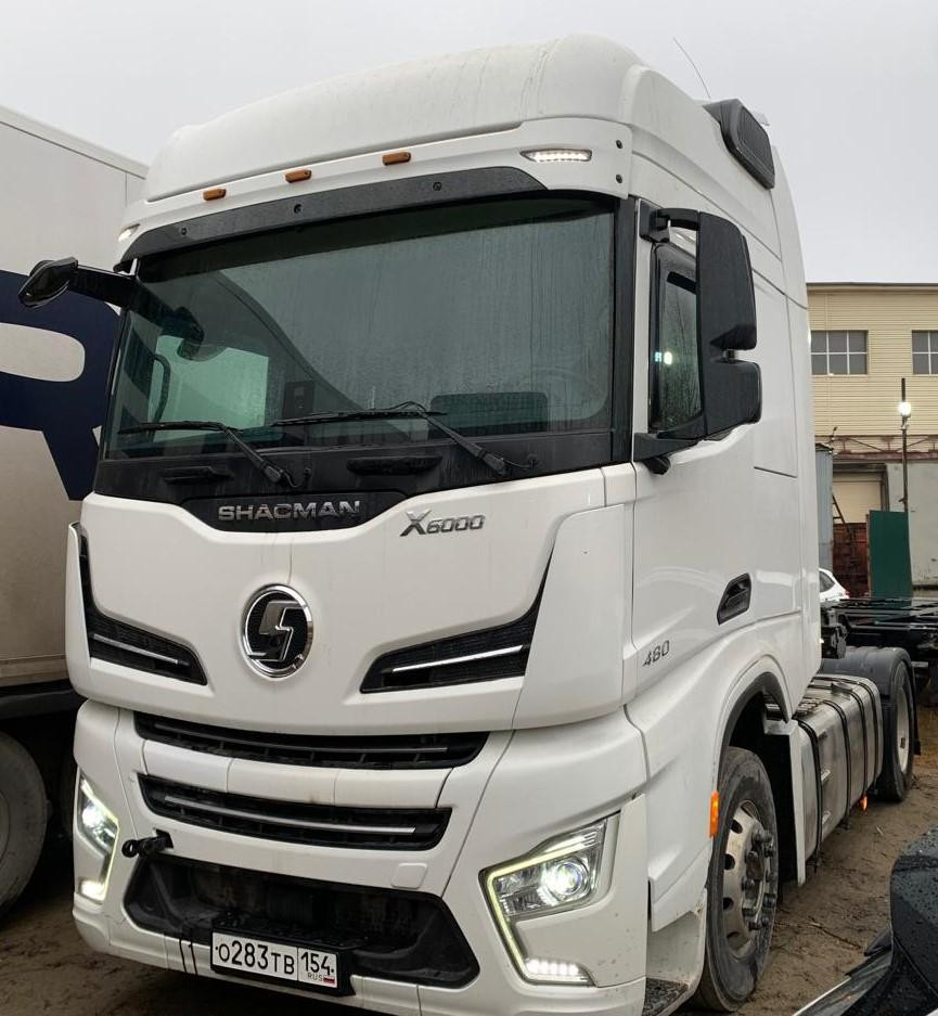Shacman (Shaanxi) SX* 4x2 Седельный тягач Shacman (Shaanxi) SX* 4x2 Седельный тягач