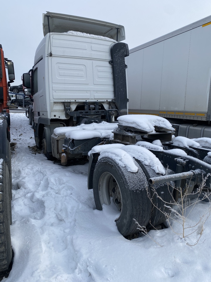 Mercedes-Benz ACTROS 4x2 Седельный тягач Mercedes-Benz ACTROS 4x2 Седельный тягач