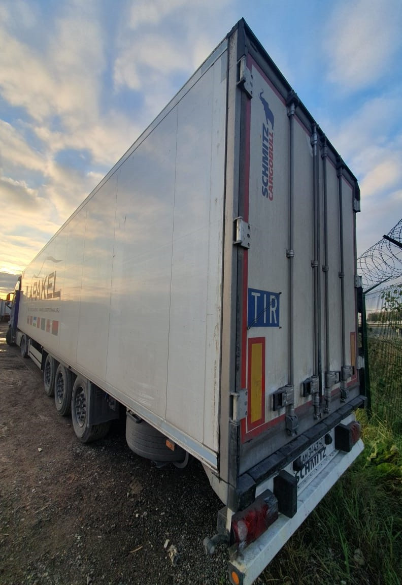 Schmitz Cargobull SKO24 Полуприцеп изотермический/рефрижератор