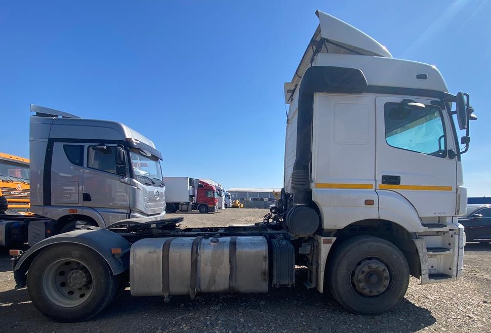КамАЗ 5490 4x2 Седельный тягач