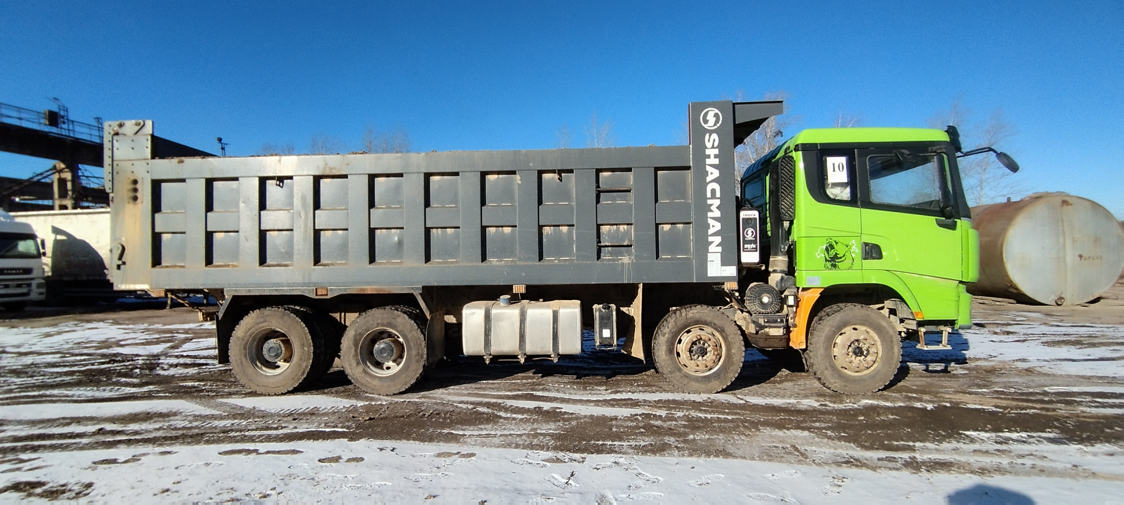 Shacman (Shaanxi) SX* 8x4 Самосвал