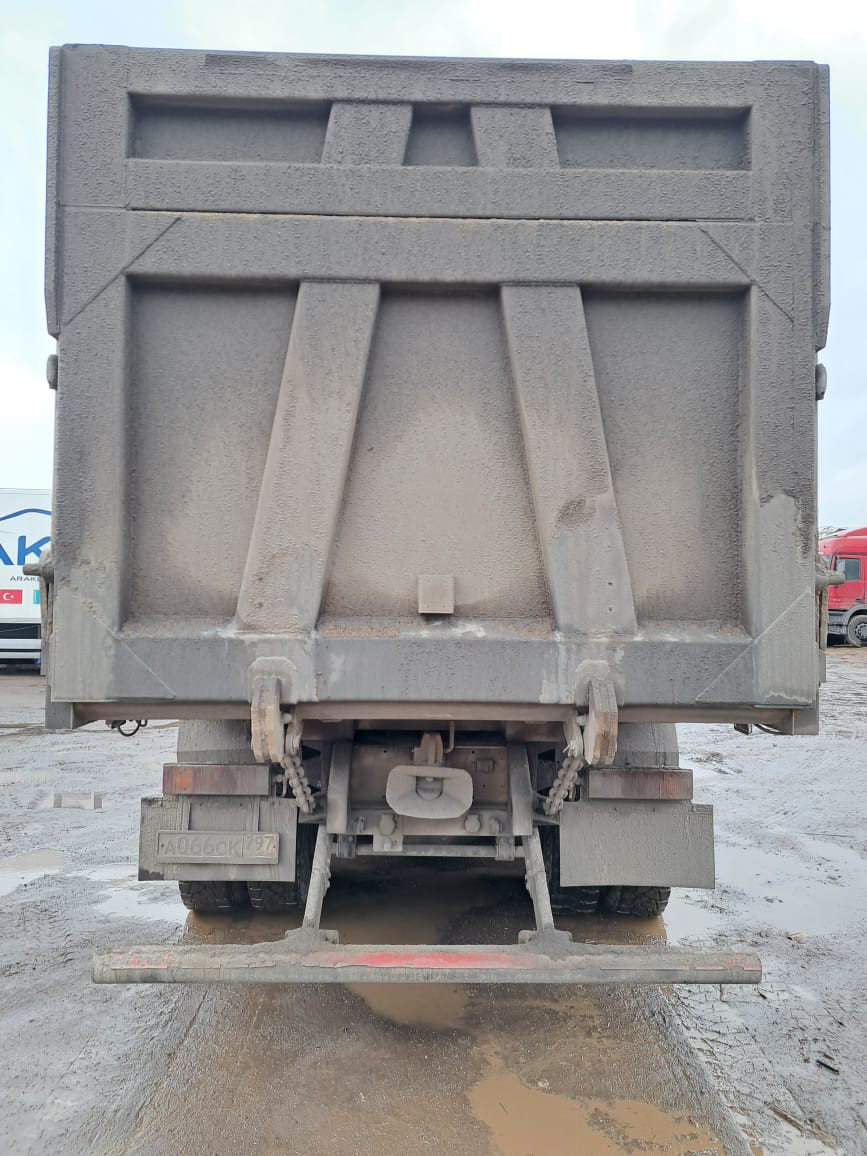 Shacman (Shaanxi) SX* 8x4 Самосвал Shacman (Shaanxi) SX* 8x4 Самосвал