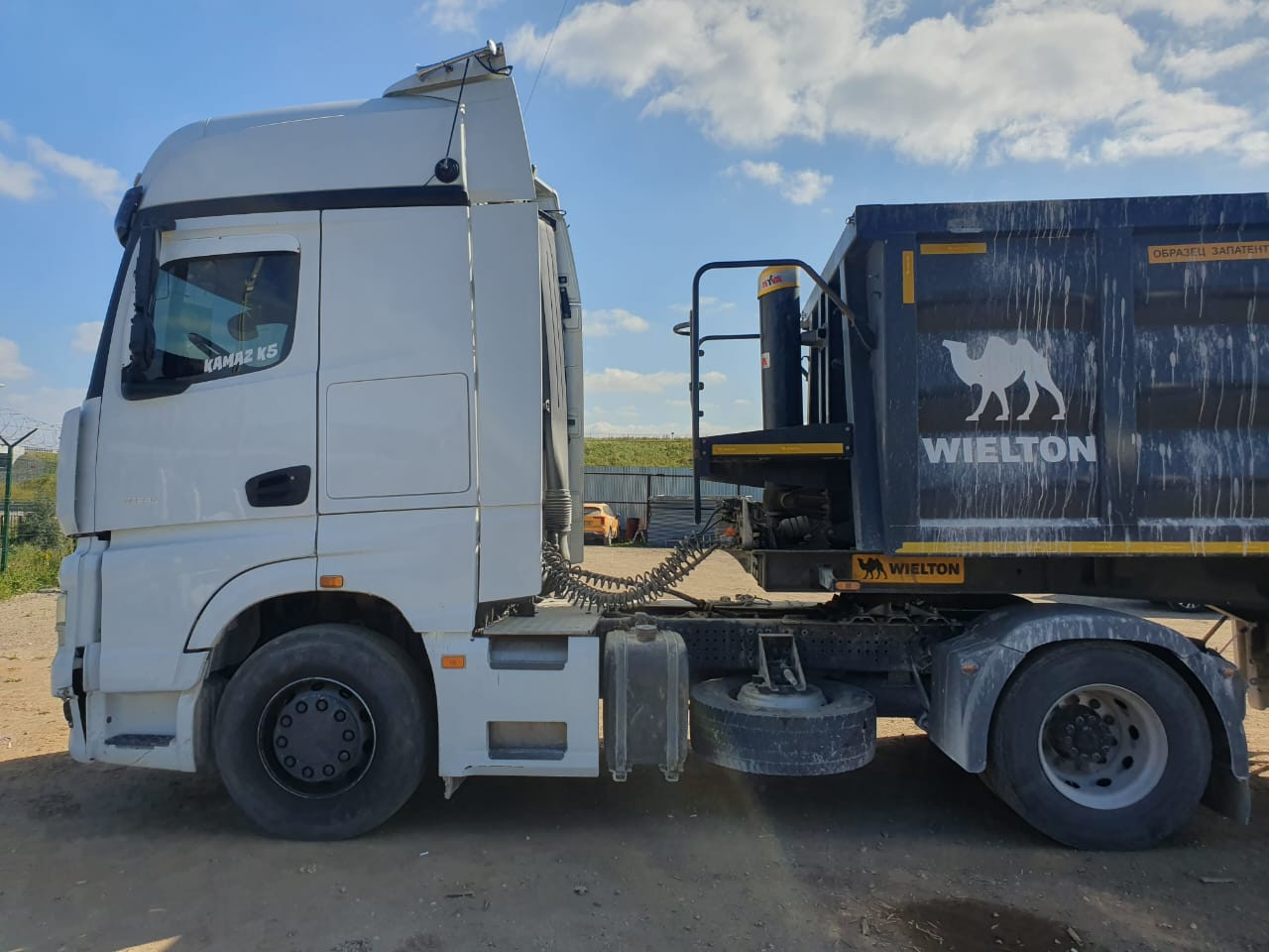 КамАЗ 54901 4x2 Седельный тягач КамАЗ 54901 4x2 Седельный тягач